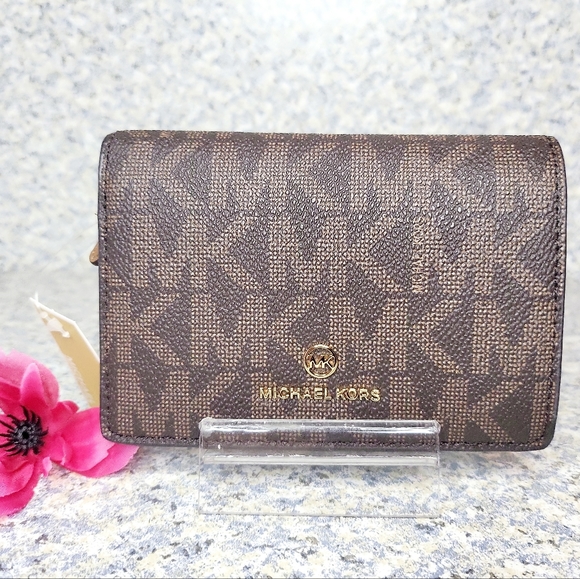 🔥SOLD🔥🌺Michael Kors🌺 POEBE Optic White MD Bucket Messenger Leather & Wallet - Picture 12 of 16